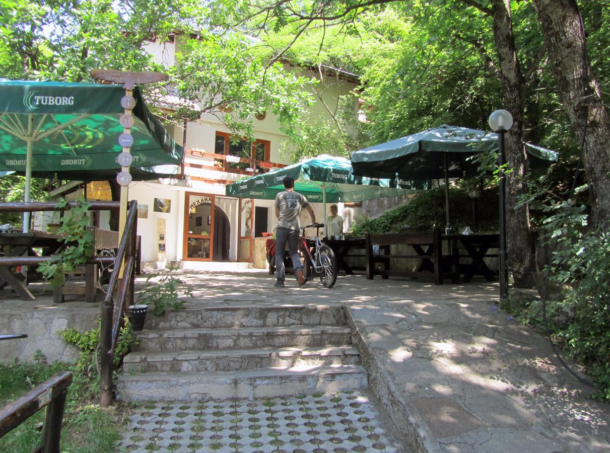 Madzharovo Vulture Centre Eastern Rhodopes 빌라 객실 사진
